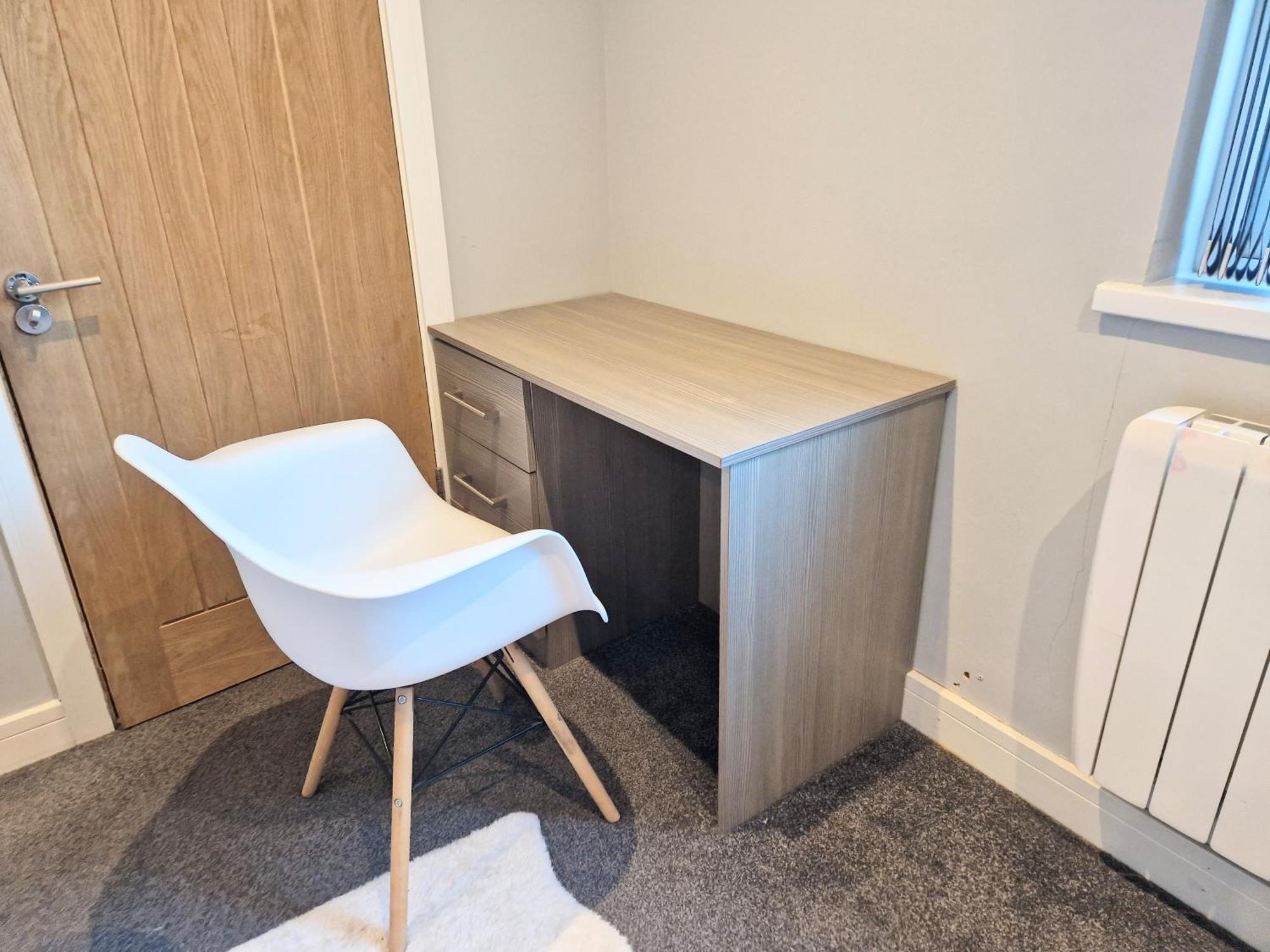Central Reading Modern 3Br Flat - Walk To Station And High Street المظهر الخارجي الصورة
